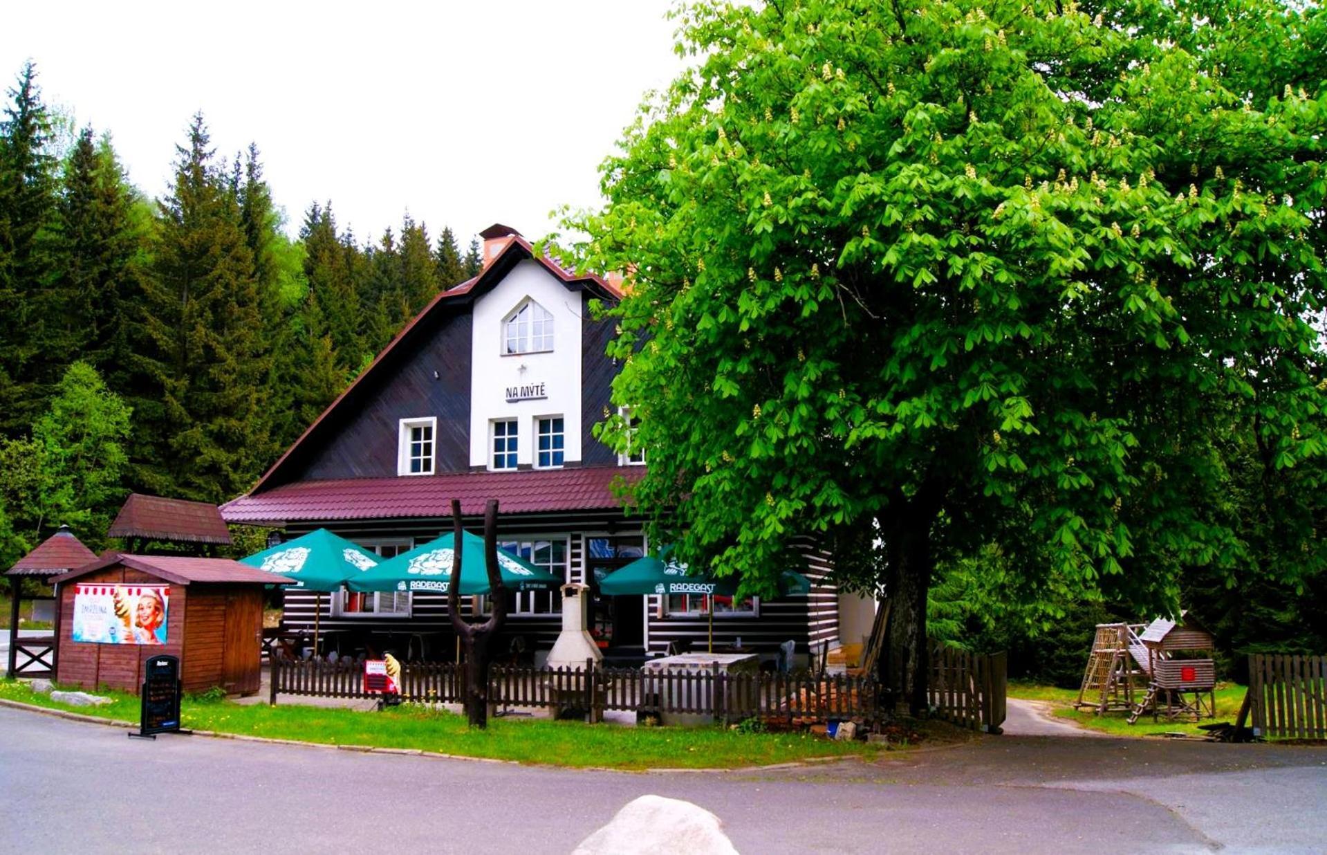 Hotylek Na Myte Harrachov Exterior foto