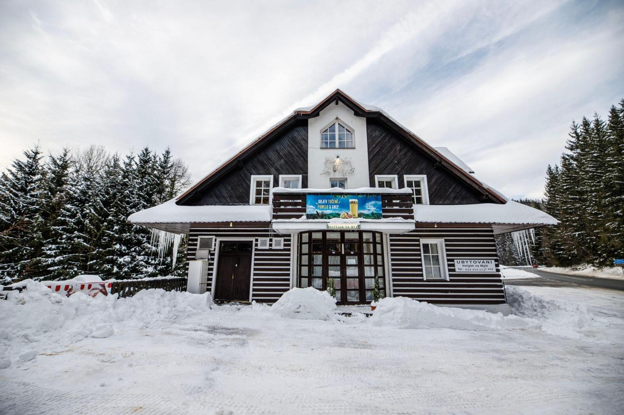 Hotylek Na Myte Harrachov Exterior foto